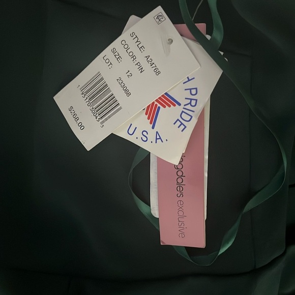 AQUA
Racerback Ruffle Hem Gown - Exclusive - Picture 4 of 7